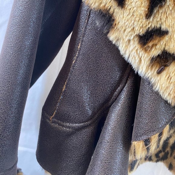 SOLD Incognita Brown Faux Leather Animal Print & Fur Lined Jacket NWOT - Picture 6 of 16